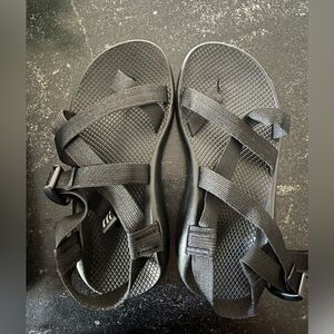 Chaco sandals black womens size 9 NIB